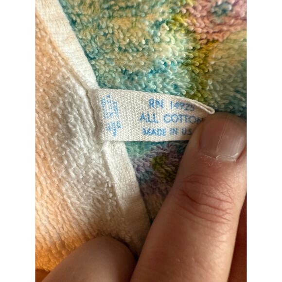 Vintage white with blue rose bath towel - Picture 5 of 6